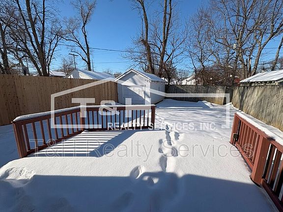 3rd image of 4918 Kingsley Dr