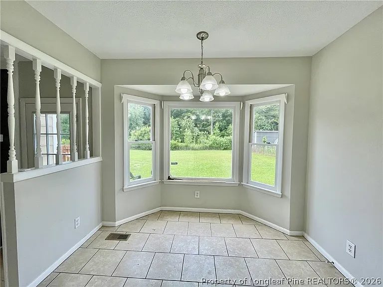 6732 Vaughn Rd — Photo 7