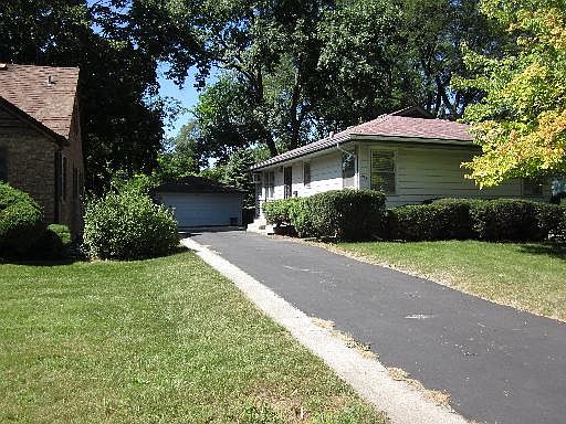 1st image of 192 S Barron St