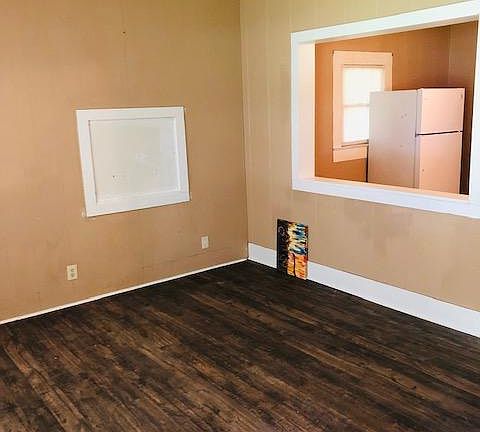 4th image of 1023 Gulf St