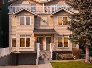 2222 Westmount Rd NW #2, Calgary, AB T2N3N4