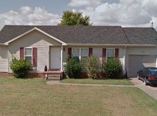 154 Oak Tree Dr, Oak Grove, KY 42262