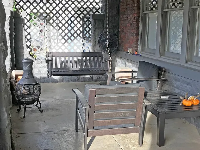 Big front porch