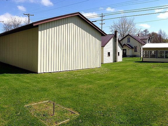POV Backside of Pole Barn