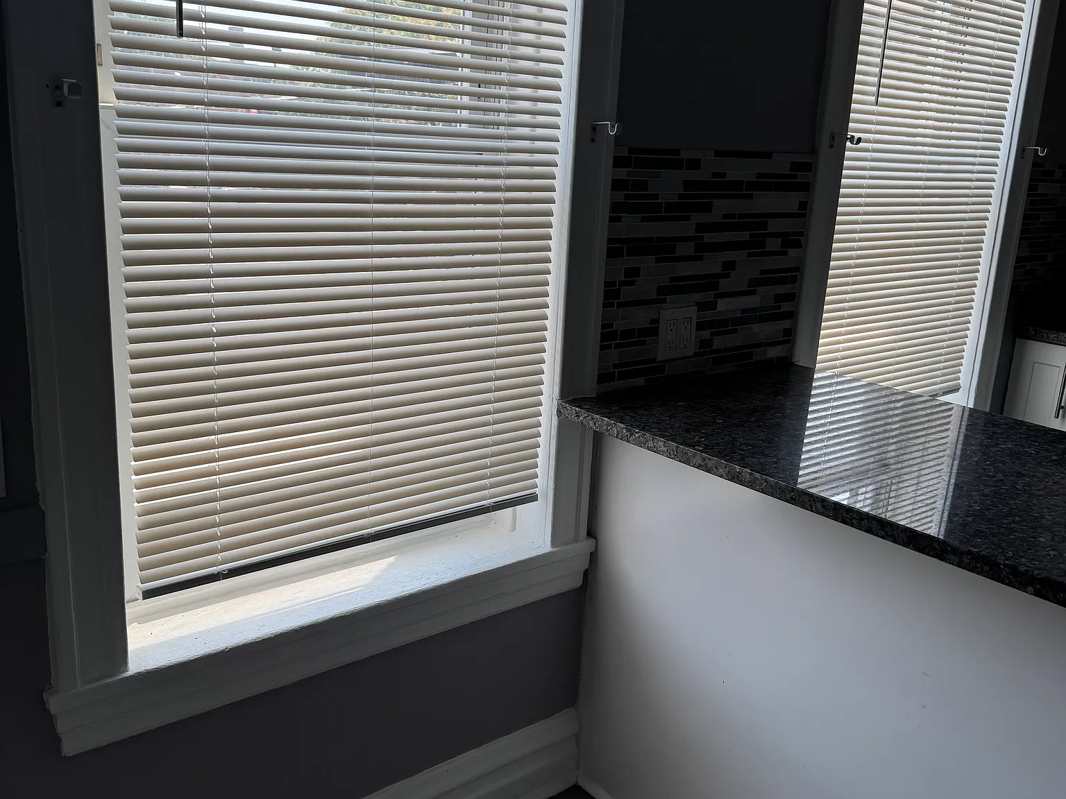2 bed, $1,400 — Photo 4