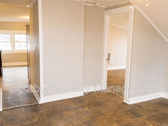 3rd image of 1816 Dodds Ave APT A