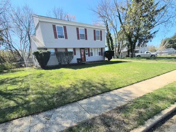 801 N New St, Clayton, NJ 08312