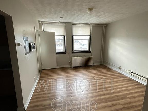 3rd image of 201 E Pike St APT 207