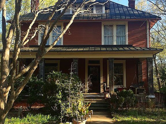 Street view of house
