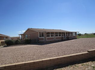 6963 S Thorneydale Ln, Hereford, AZ 85615