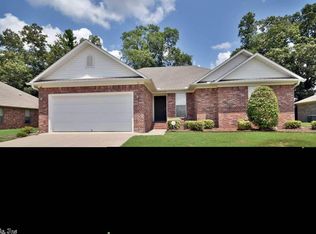 11 Valmont St, Greenbrier, AR 72058