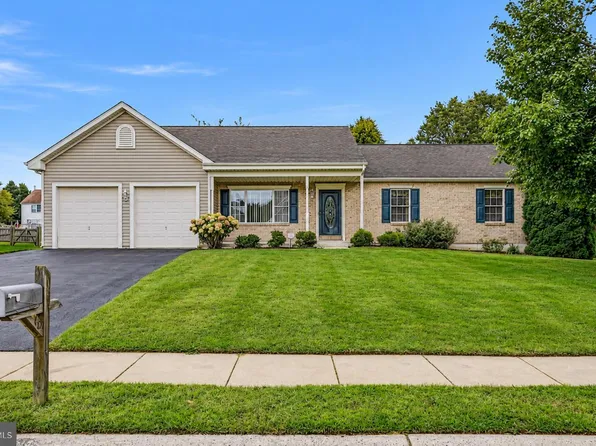 10 Corbit Sharp Dr, Townsend, DE 19734