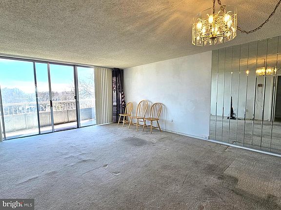 3rd image of 100 West Ave APT 611