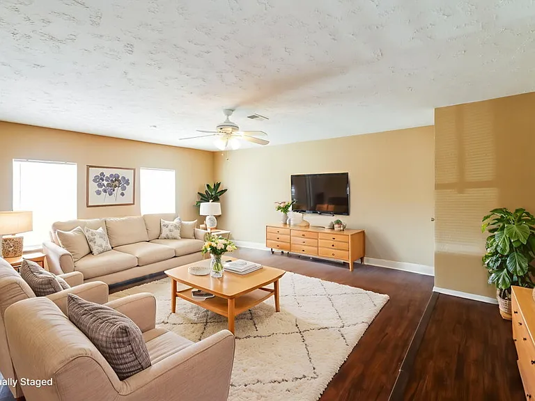 13427 Boonway Dr — Photo 4