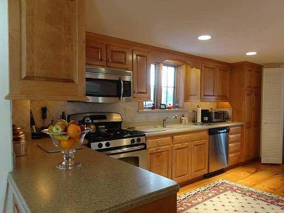 3rd image of 69 Lincklaen St