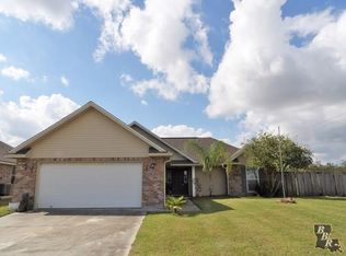 431 Galvez Ln, Houma, LA 70363