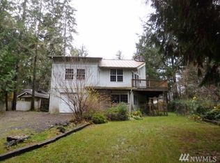 360 E Twanoh Falls Dr, Belfair, WA 98528