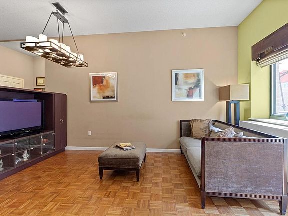 2nd image of 300 W 135th St APT 2H