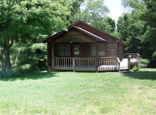 110 Longview Dr, Burnsville, NC 28714