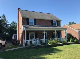 828 Stanbridge Rd, Drexel Hill, PA 19026