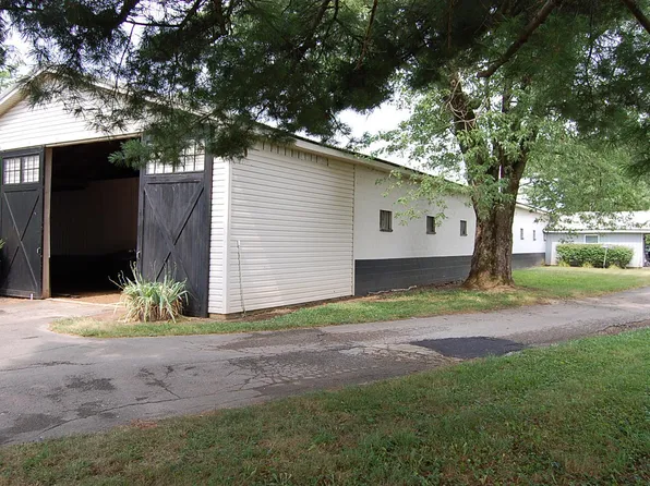 3435 Pegasus Ln, Lexington, KY 40511