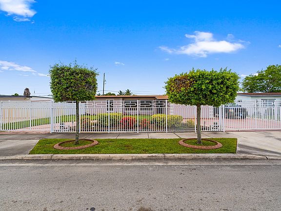 2nd image of 6160 W 14th Avenue