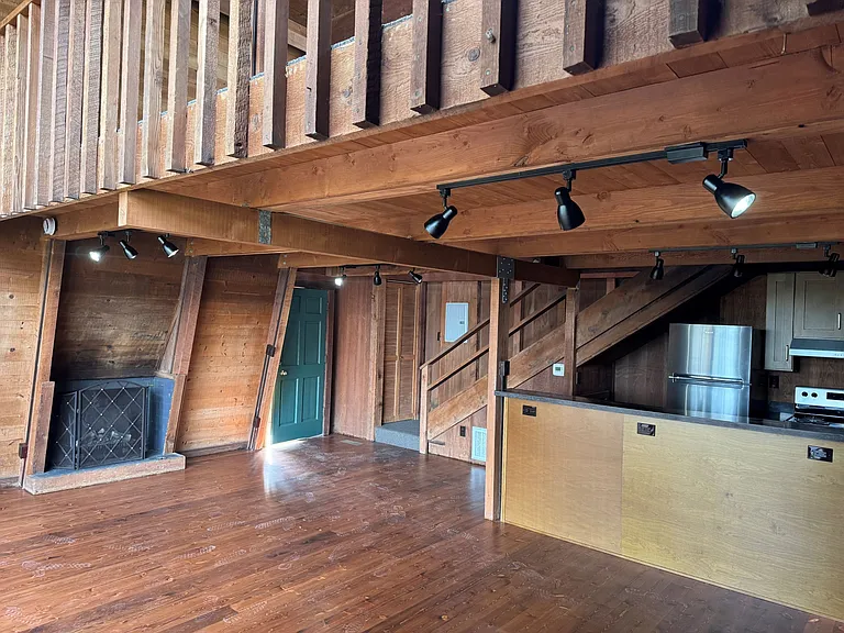 200 Buchanan Dr #1 — Photo 18