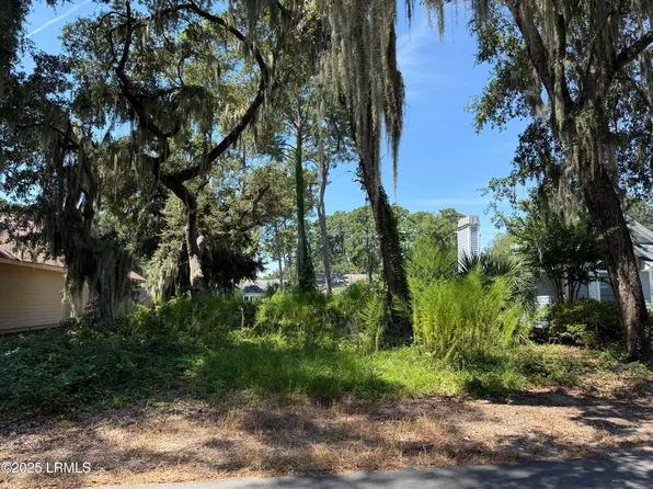 152 Locust Fence Road, St. Helena Island, SC 29920