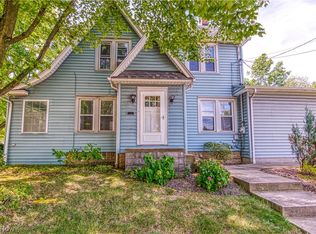 2710 Bailey Rd, Cuyahoga Falls, OH 44221