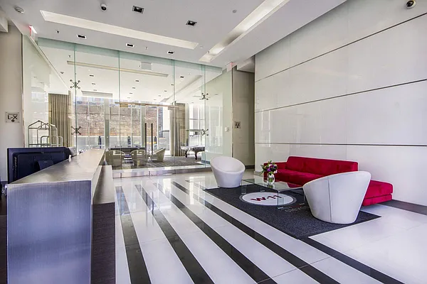 Sold by Corcoran | media 24