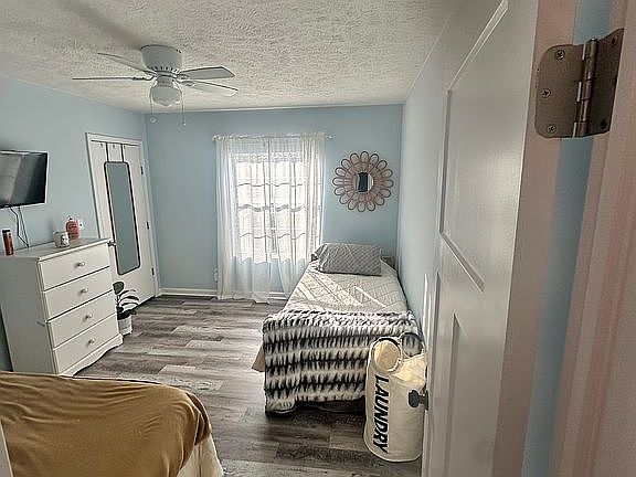 5th image of 35341 Bay Winds Ln