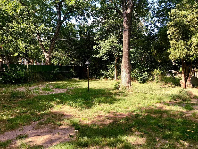 4709 Forbes St — Photo 15