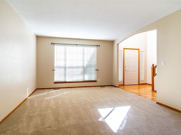 5th image of 19498 E Crestridge Cir