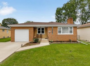 530 Catalpa Ave, Itasca, IL 60143