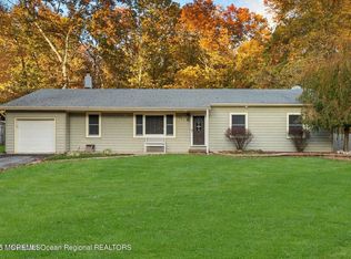 401 Leesville Rd, Jackson, NJ 08527