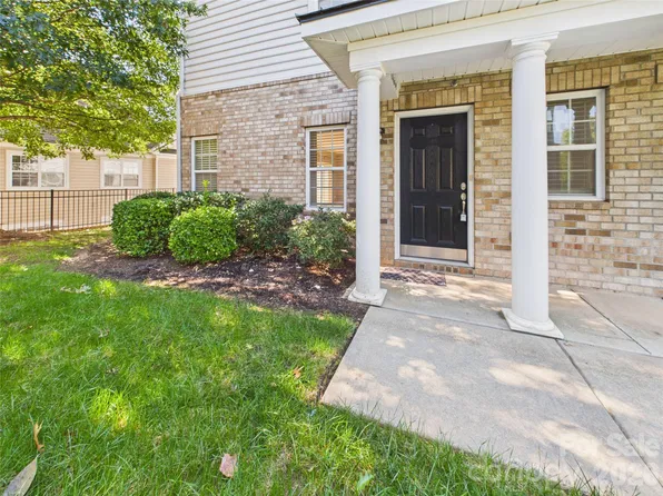 14639 Juventus St, Charlotte, NC 28277