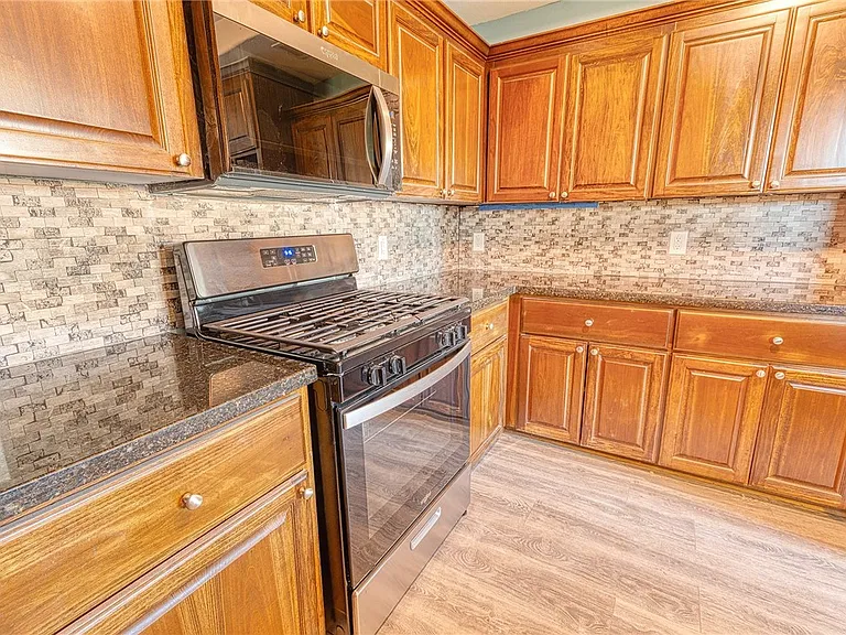 2937 Gollihar Rd #1 — Photo 8