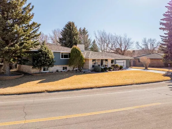 920 Skyline Dr, Cody, WY 82414