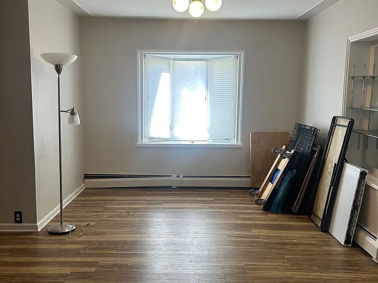 2240 Fenton St — Photo 3