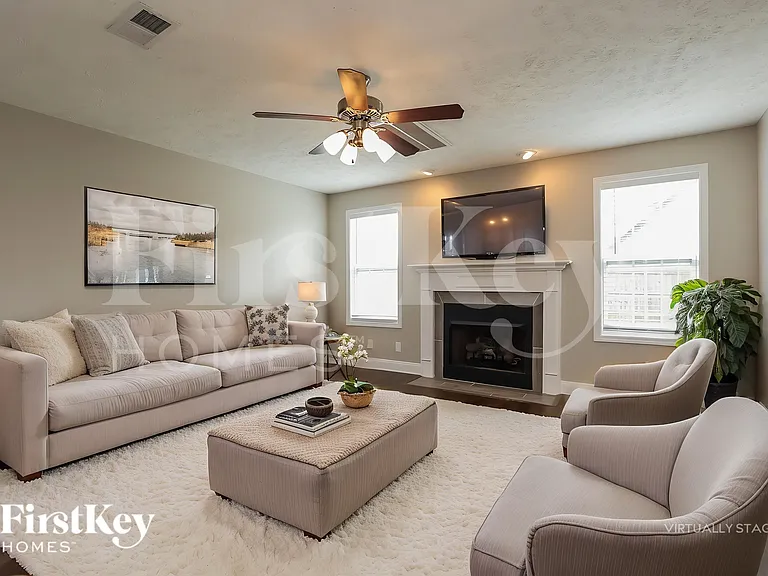 1280 Eagles View Dr — Photo 3