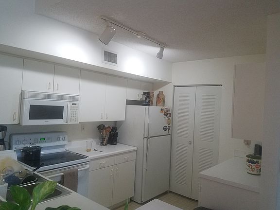4th image of 2600 S University Dr APT 315
