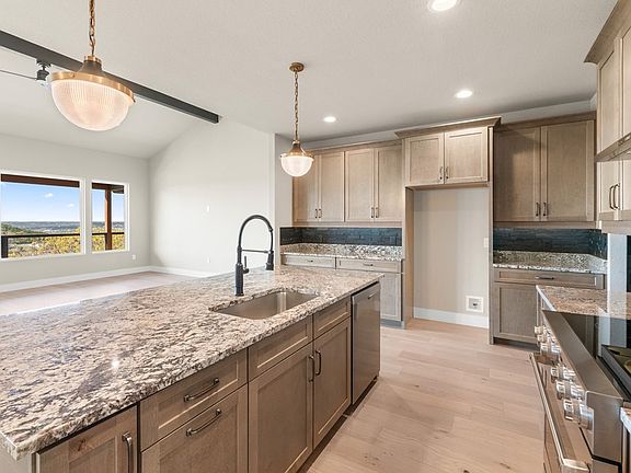 5th image of 2130 Vista Ridge Dr