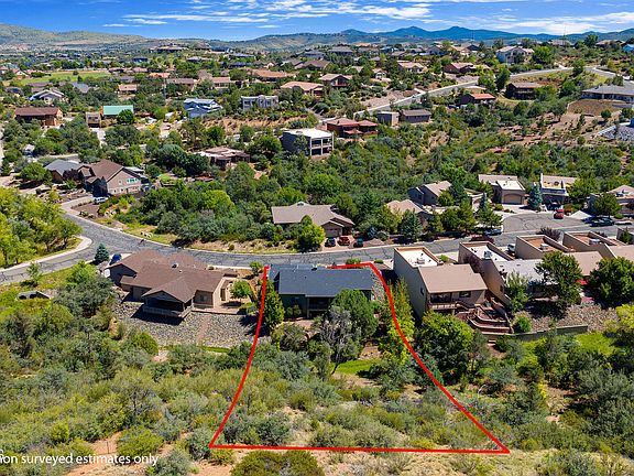 4th image of 2440 Sequoia Dr
