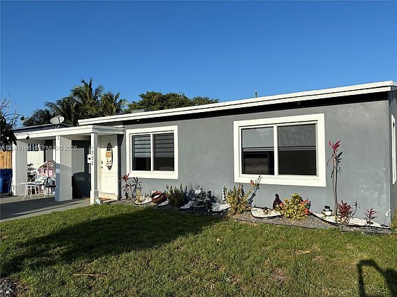 3rd image of 1332 SW 22nd Ave