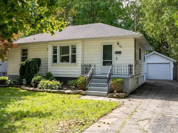 42 Canterbury St, Chatham Kent, ON N7L 3S5