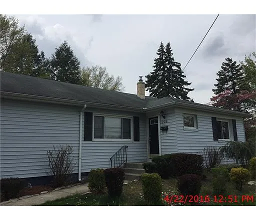 209 Rues Ln photo 1