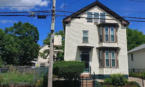 472 Prairie Ave Photo 1