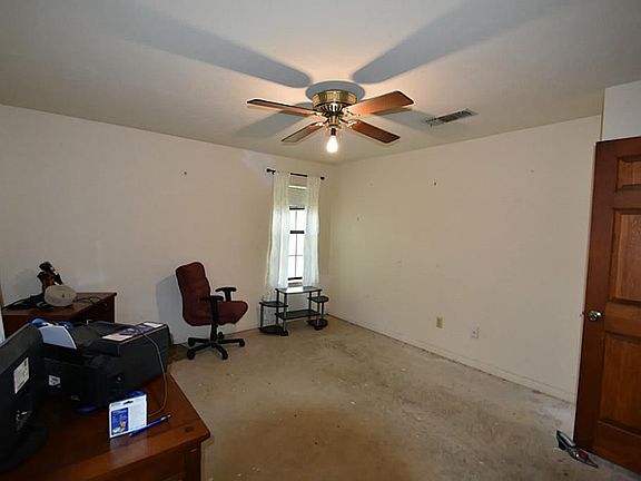 4th image of 1000 Clearspring Dr