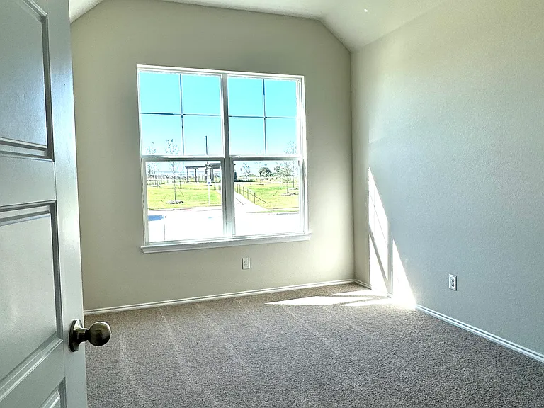 3005 Arbor Grove Trl — Photo 15