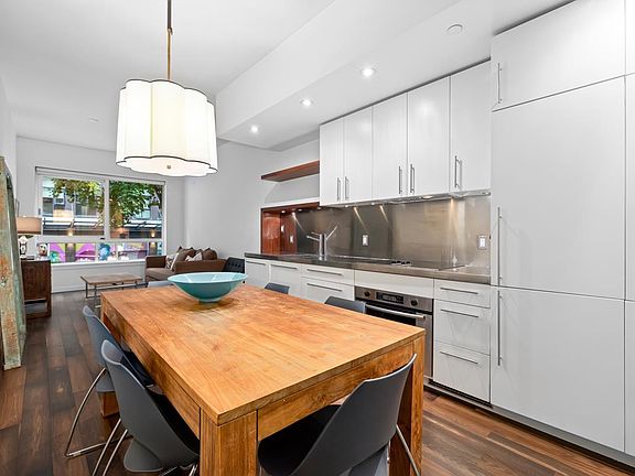 5th image of 36 Water St #206
